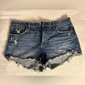COPY - Abercrombie Mom Short Mid Rise